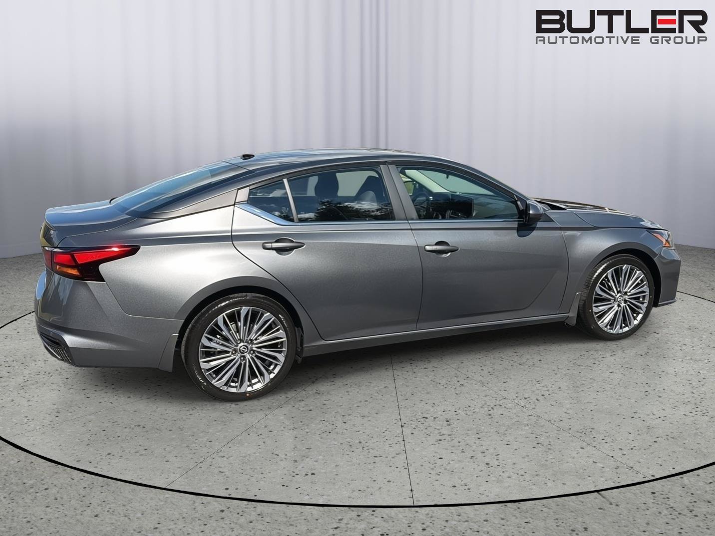 New 2026 Nissan Altima 2.5 SV w/ SV Premium Package FWD image 8