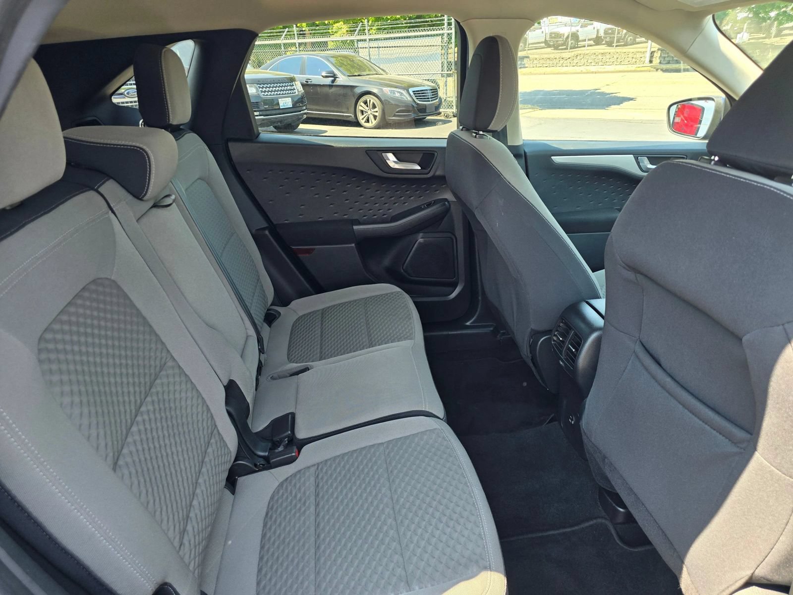 Used 2020 Ford Escape SE FWD image 14