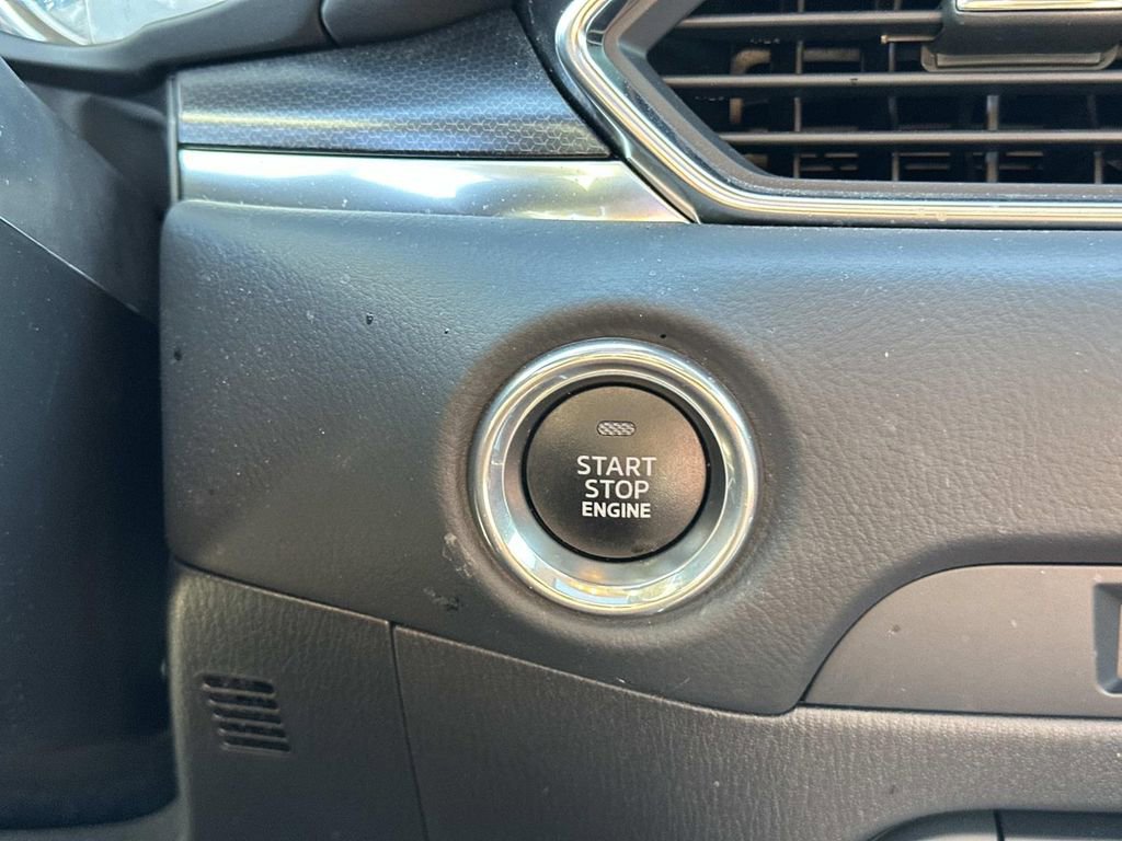 Used 2023 MAZDA CX-5 Carbon Edition image 16