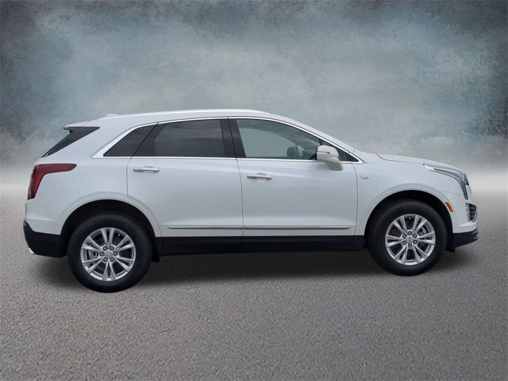 New 2025 Cadillac XT5 Luxury image 5