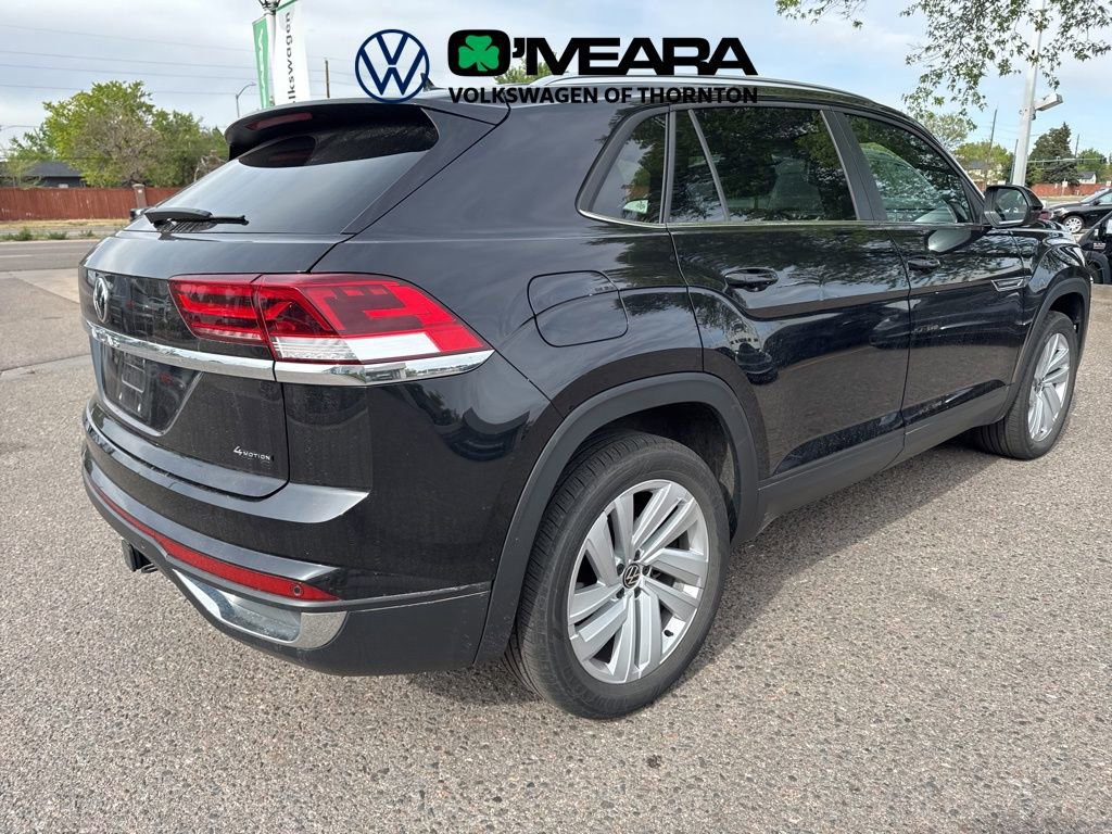 Used 2023 Volkswagen Atlas Cross Sport SE AWD/4WD image 5