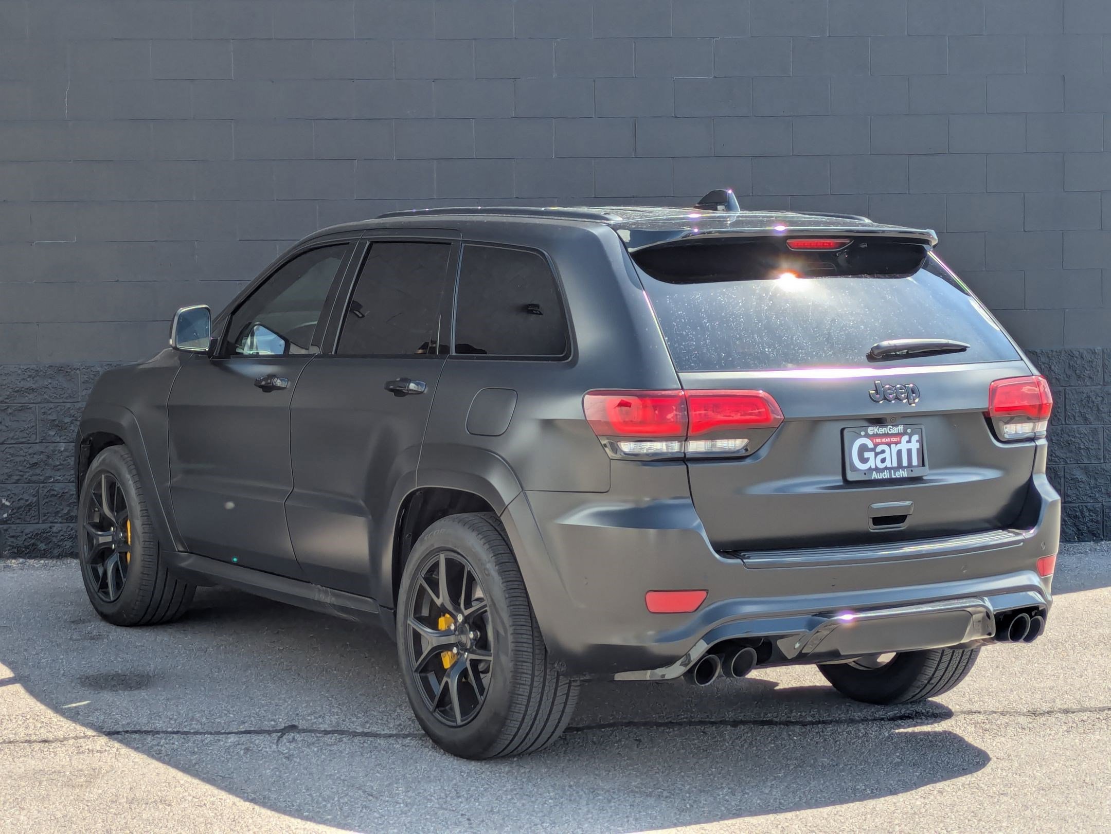 Used 2019 Jeep Grand Cherokee Trackhawk AWD/4WD image 7