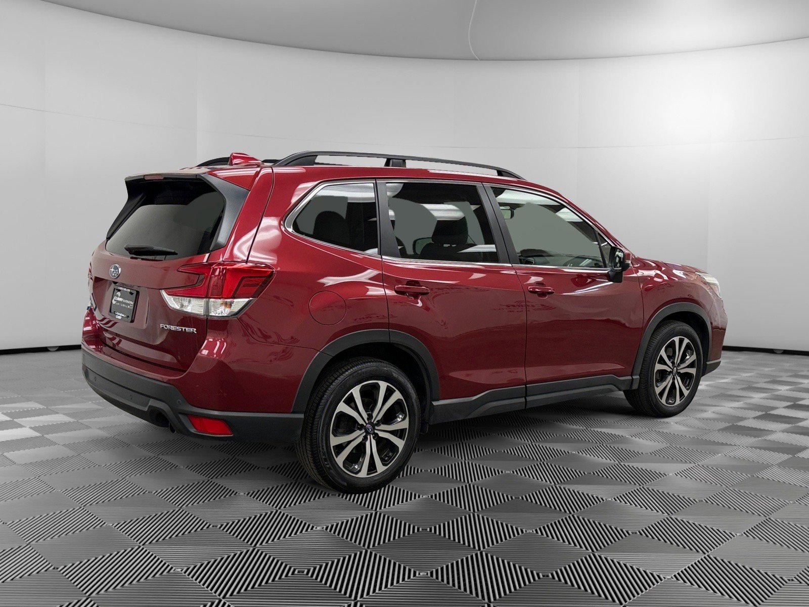 Used 2021 Subaru Forester Limited image 5