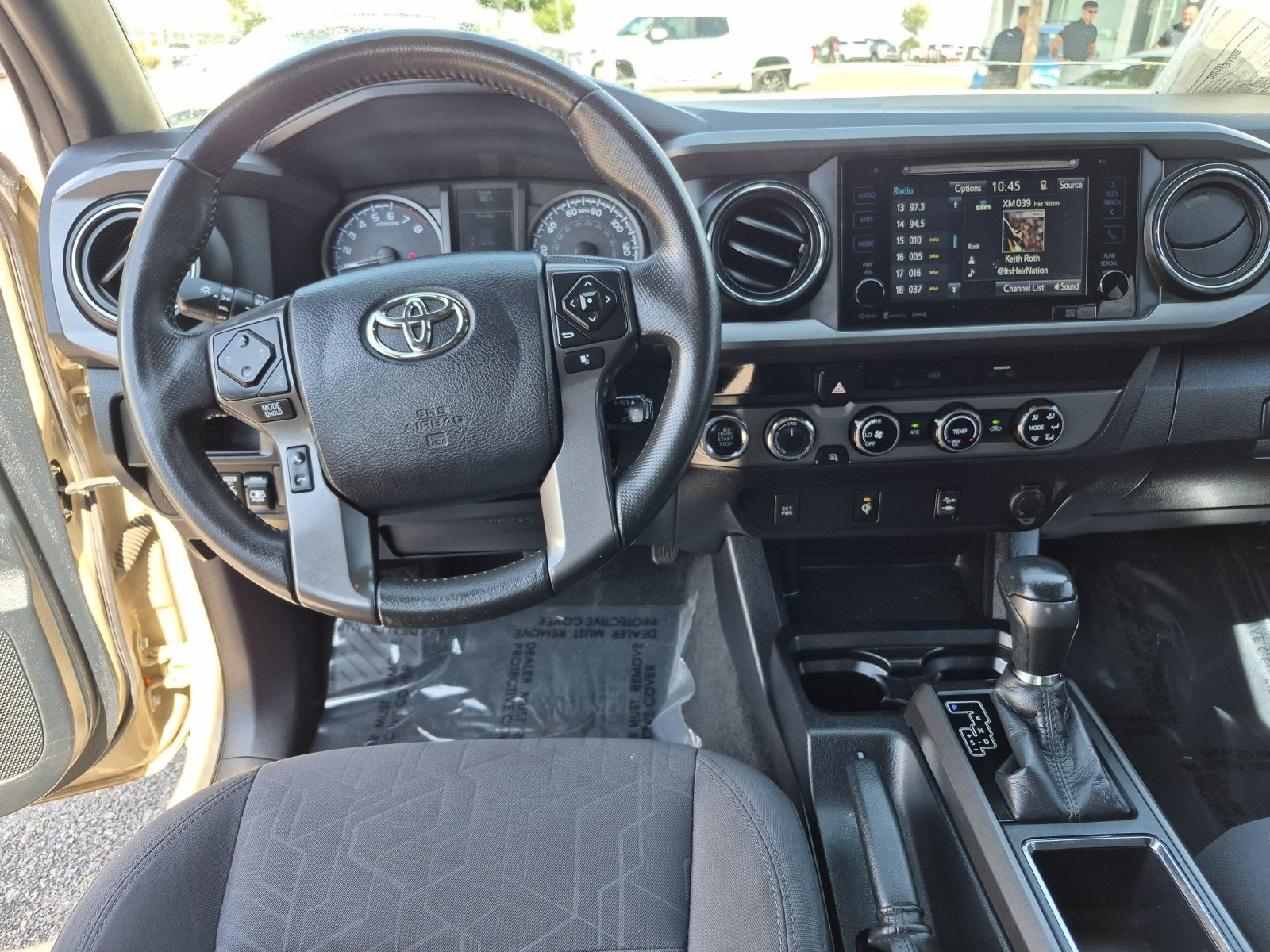 Used 2017 Toyota Tacoma TRD Off-Road w/ Tow Package (A/T) AWD/4WD image 18