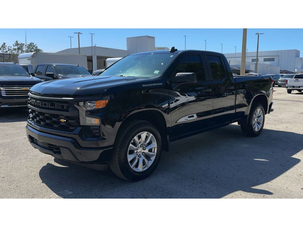 Certified 2024 Chevrolet Silverado 1500 Custom image 4