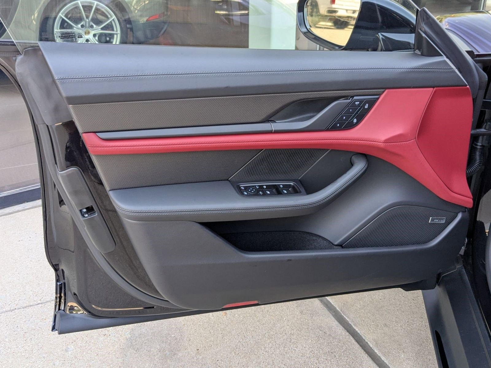 New 2026 Porsche Taycan GTS AWD/4WD image 14