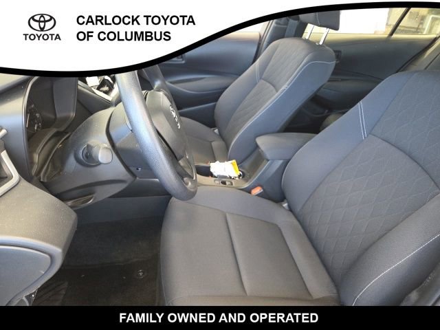 Used 2025 Toyota Corolla LE w/ Convenience Package FWD image 12