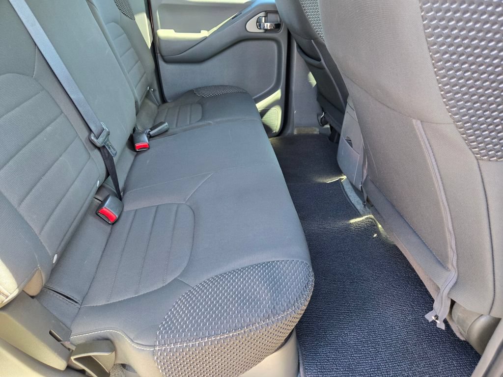 Used 2016 Nissan Frontier Desert Runner RWD image 19