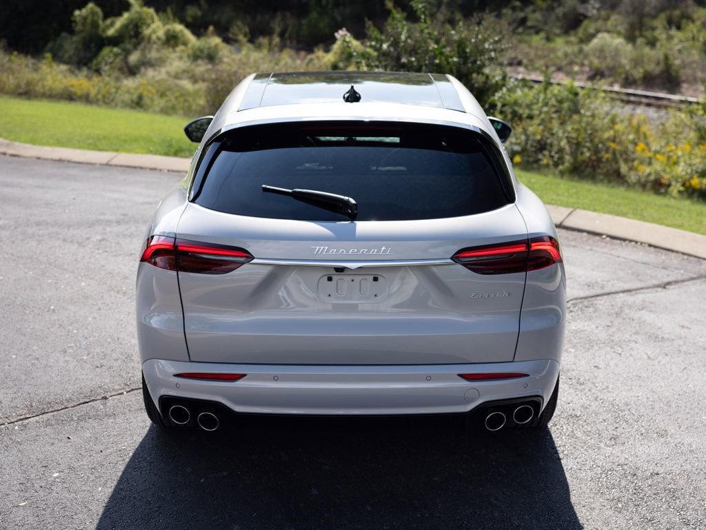 New 2025 Maserati Grecale GT image 8