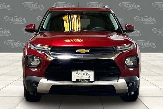Used 2023 Chevrolet TrailBlazer LT AWD/4WD image 2