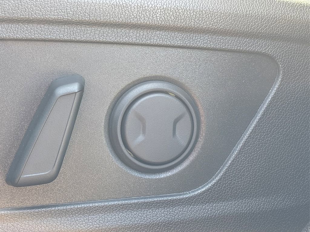 New 2026 Kia Sorento S w/ S Panoramic Sunroof Package image 15