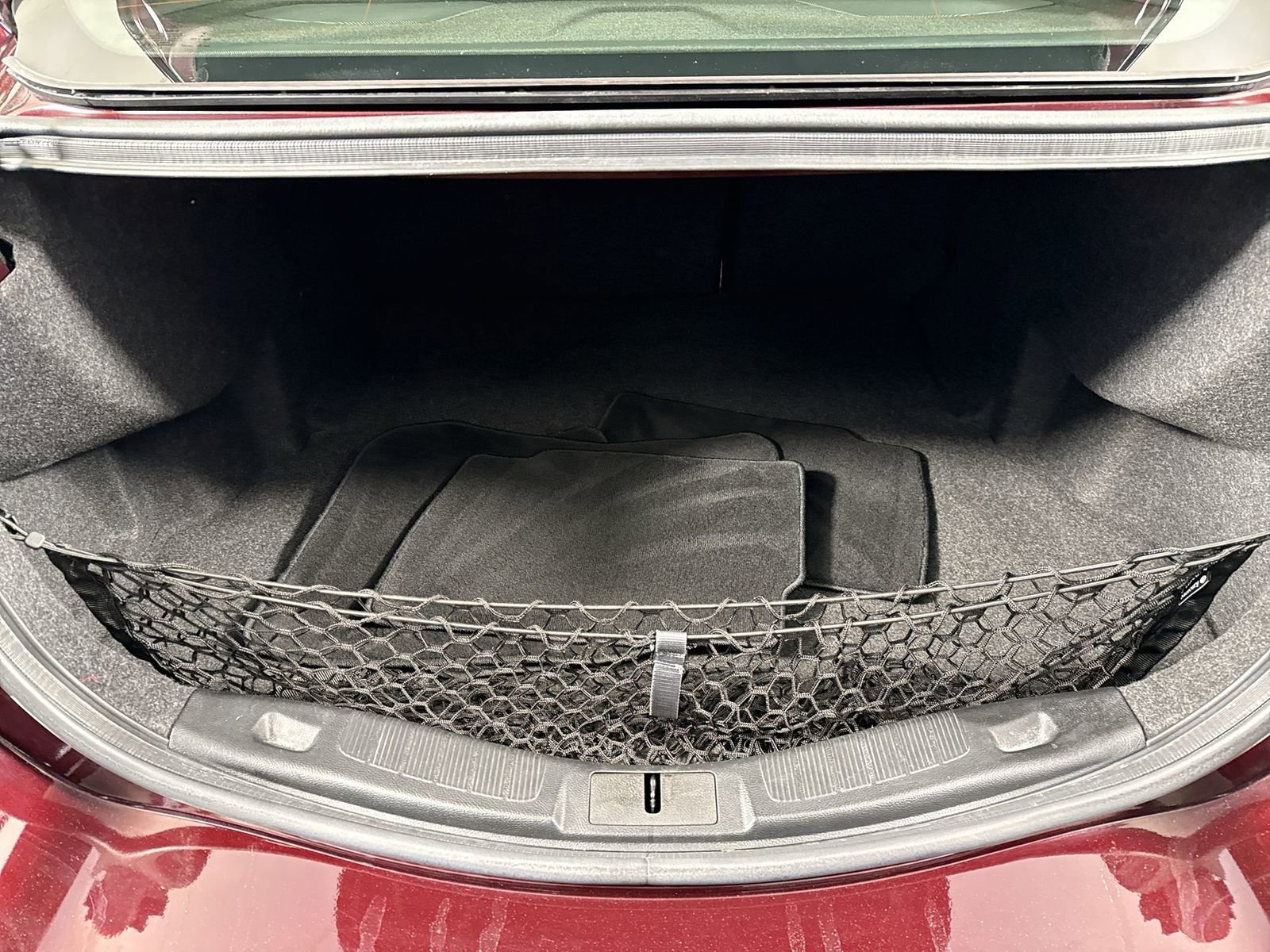 Used 2017 Ford Fusion SE w/ Fusion SE Technology Package image 35