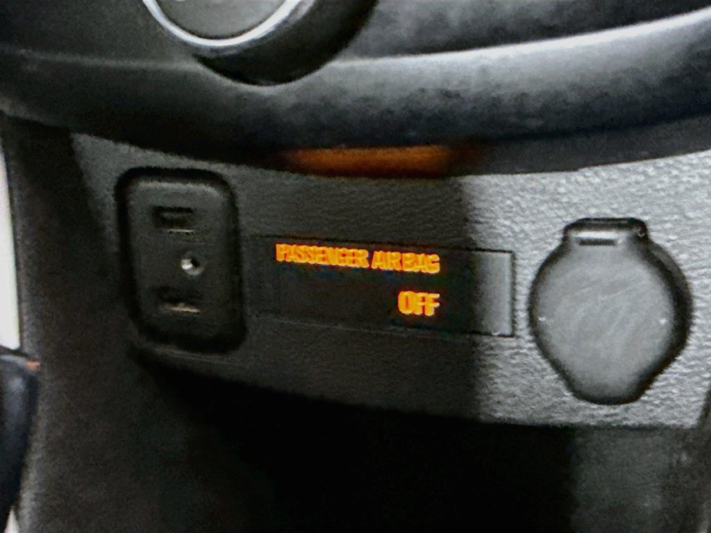 Used 2019 Chevrolet Trax LS FWD image 38