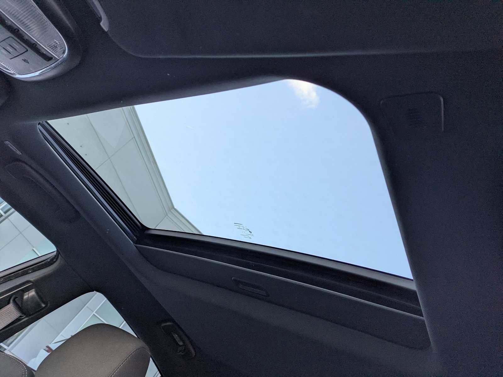 Used 2023 Dodge Charger Scat Pack w/ Harman/Kardon Audio Group image 18