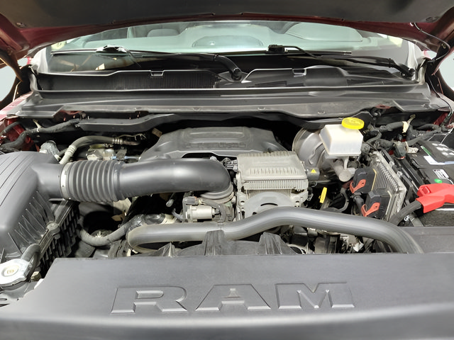 Used 2020 RAM 1500 Laramie AWD/4WD image 15