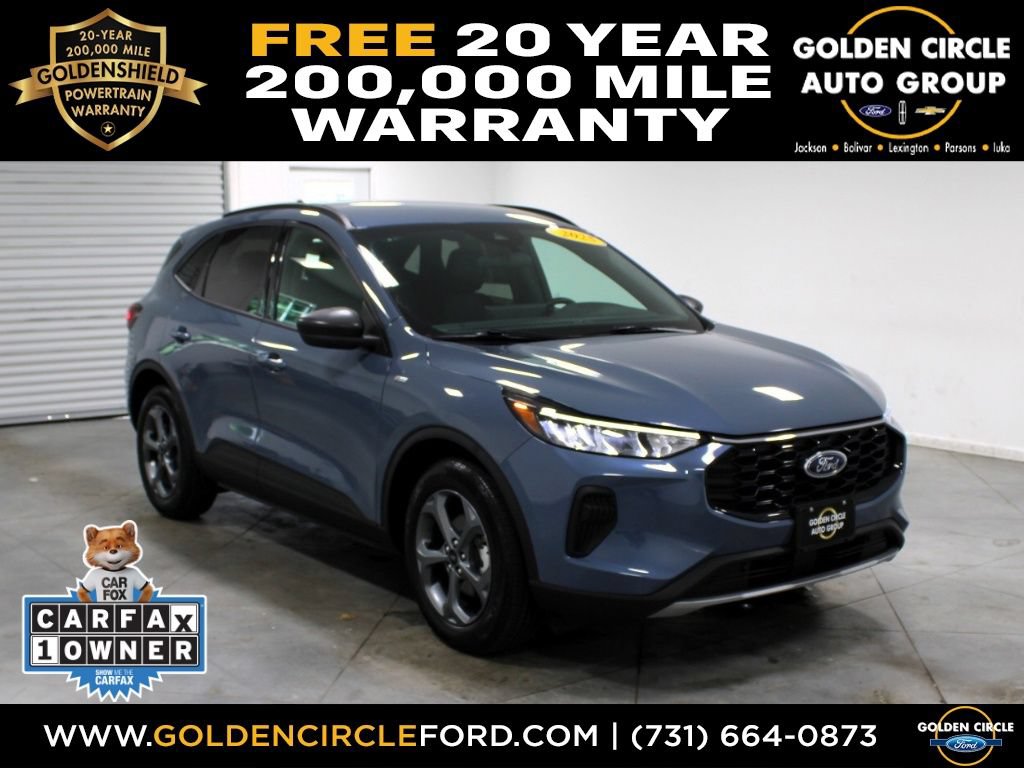 Used 2025 Ford Escape ST-Line w/ Tech Pack #1 FWD image 1