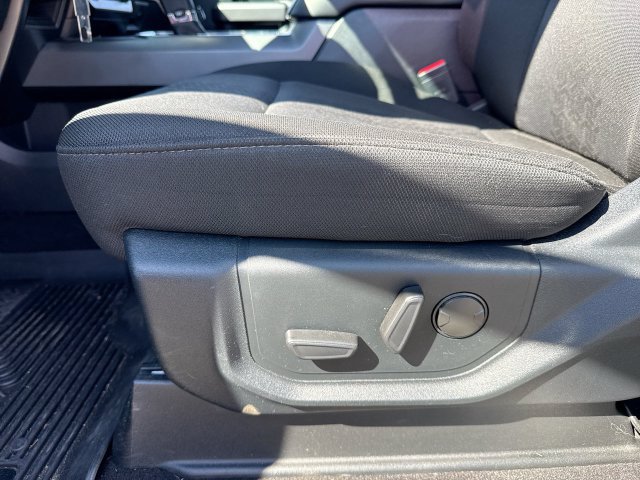 Used 2020 Ford F150 XLT w/ Equipment Group 302A Luxury AWD/4WD image 12