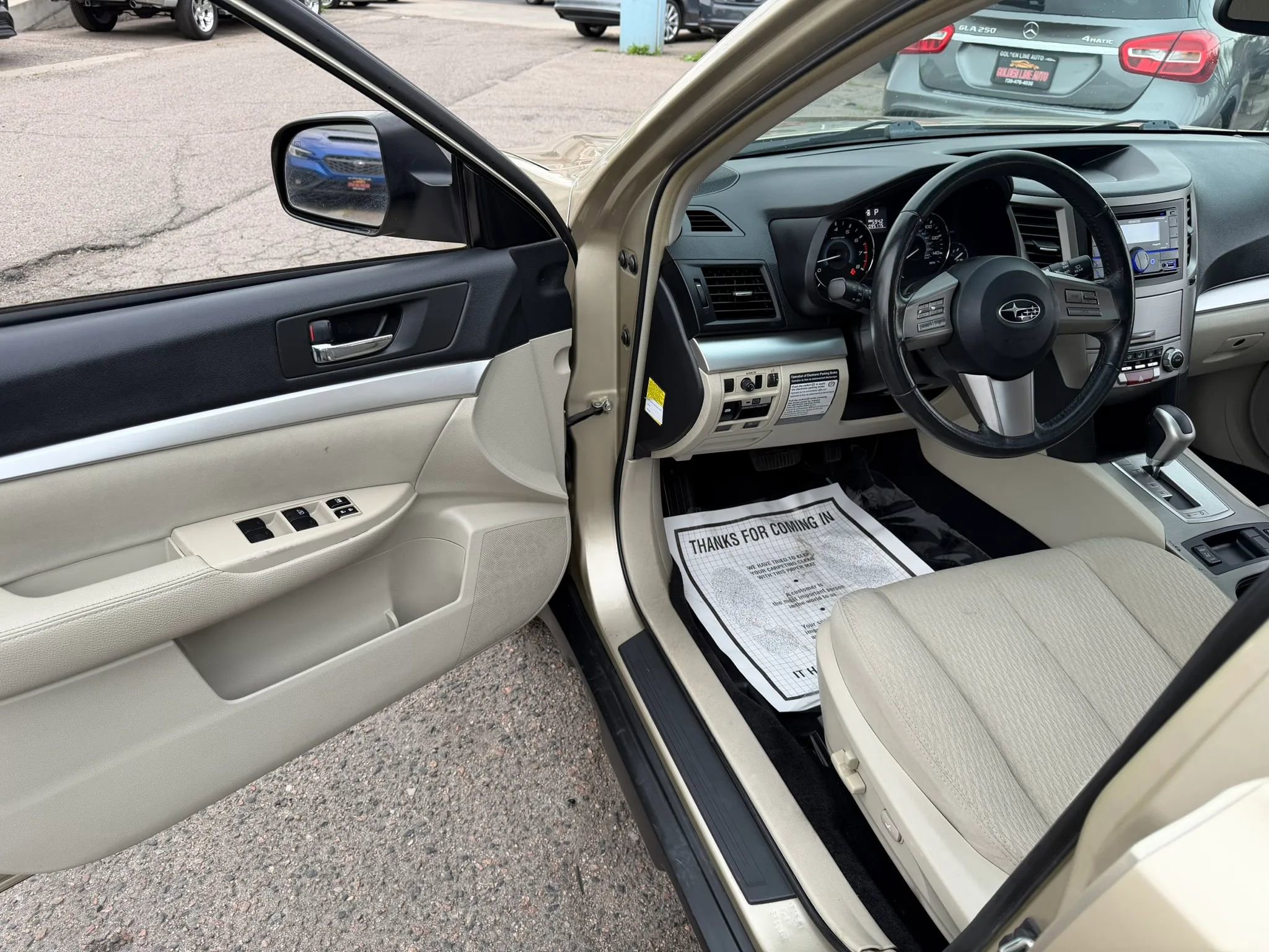 Used 2010 Subaru Outback 2.5i Premium image 12