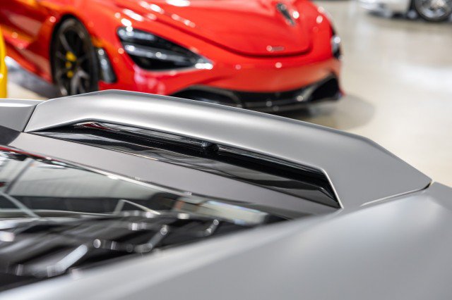 Used 2022 Lamborghini Huracan EVO RWD image 14