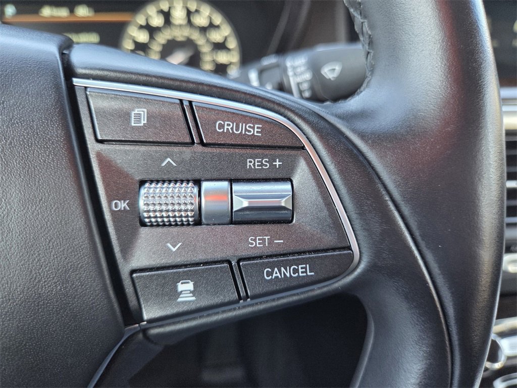 Used 2018 Genesis G90 3.3T Premium image 28