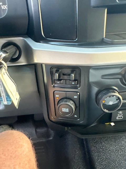 New 2027 Ford F550 4x4 Supercab Super Duty w/ XL Chrome Package image 22