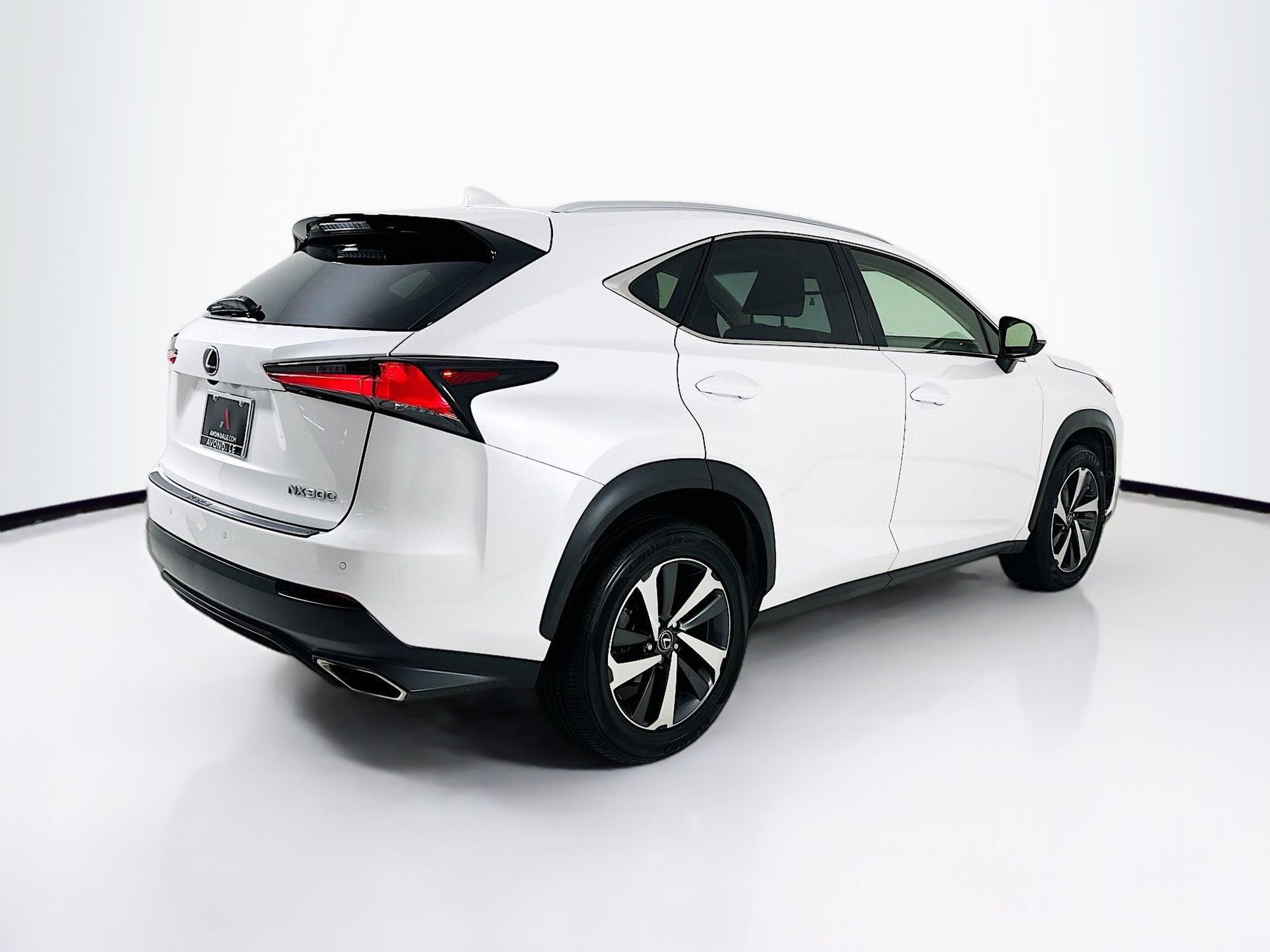 Used 2018 Lexus NX 300 FWD w/ Premium Package image 8