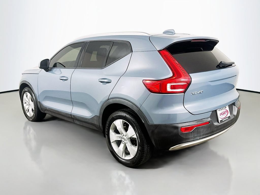 Used 2020 Volvo XC40 T5 Momentum AWD/4WD image 16