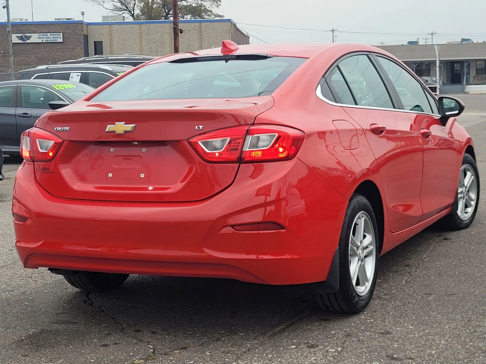 Used 2017 Chevrolet Cruze LT w/ Convenience Package image 13