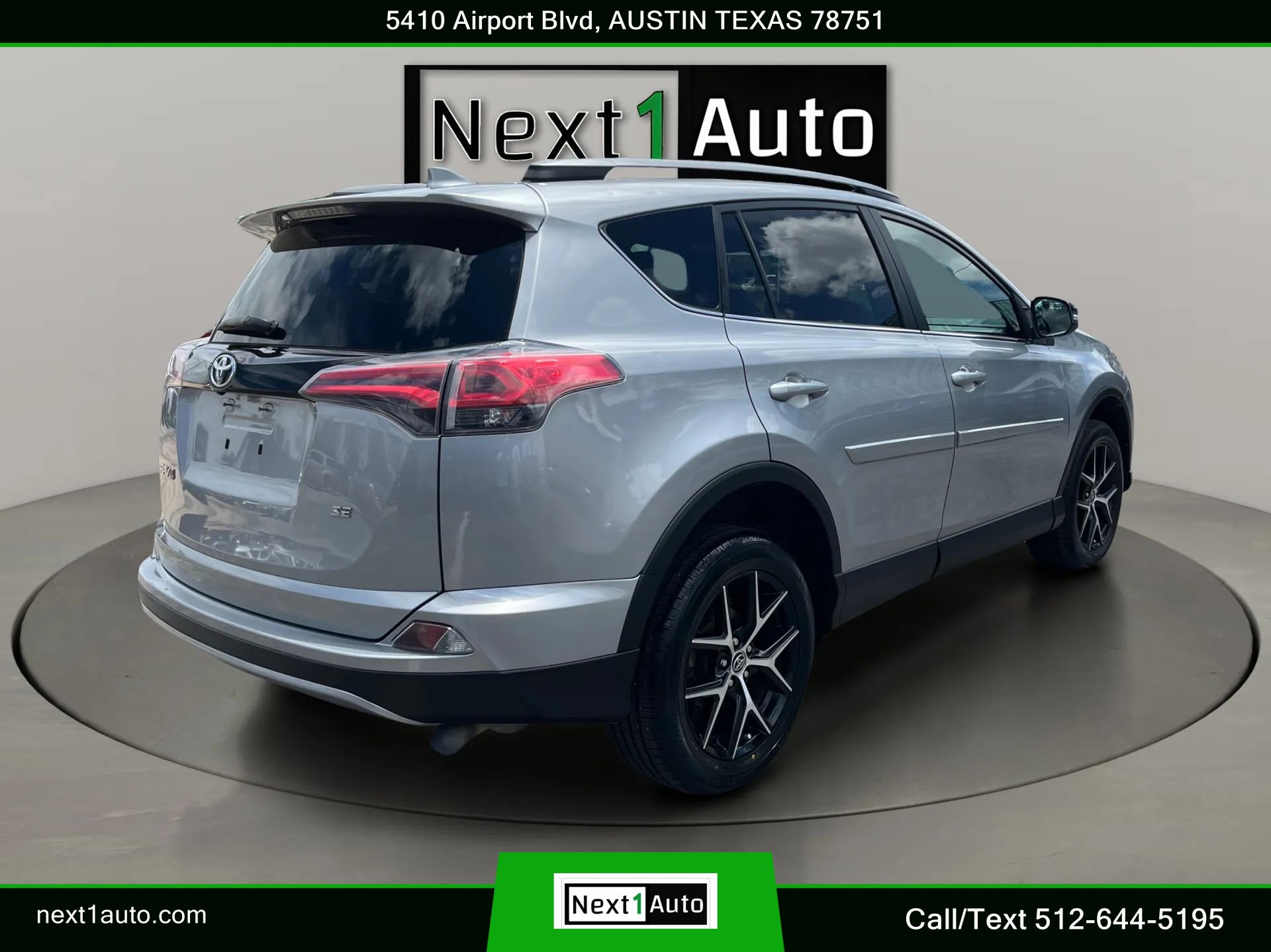 Used 2018 Toyota RAV4 SE w/ Power Extra Value Package FWD image 8
