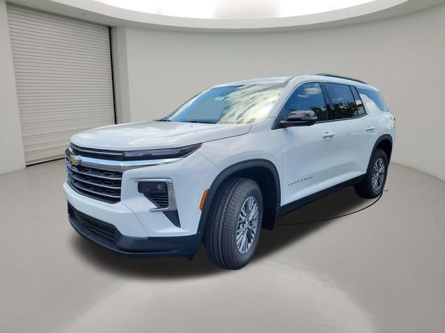 New 2027 Chevrolet Traverse LT w/ Driver Confidence Package FWD image 3
