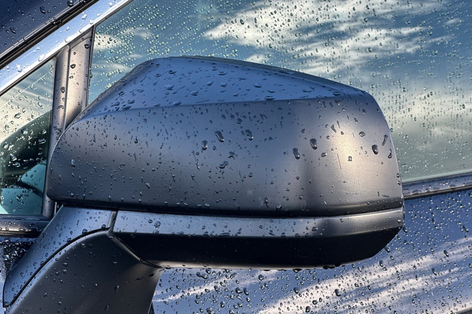 Used 2025 Toyota RAV4 LE image 53