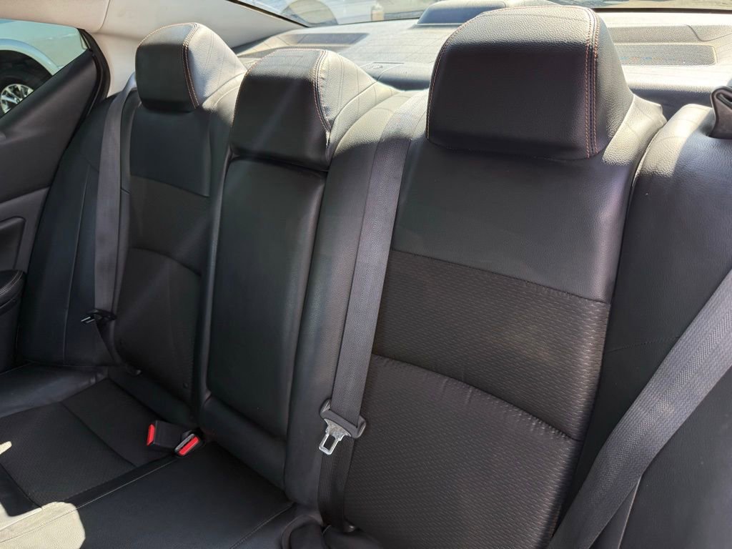 Used 2019 Nissan Altima 2.5 SR FWD image 11