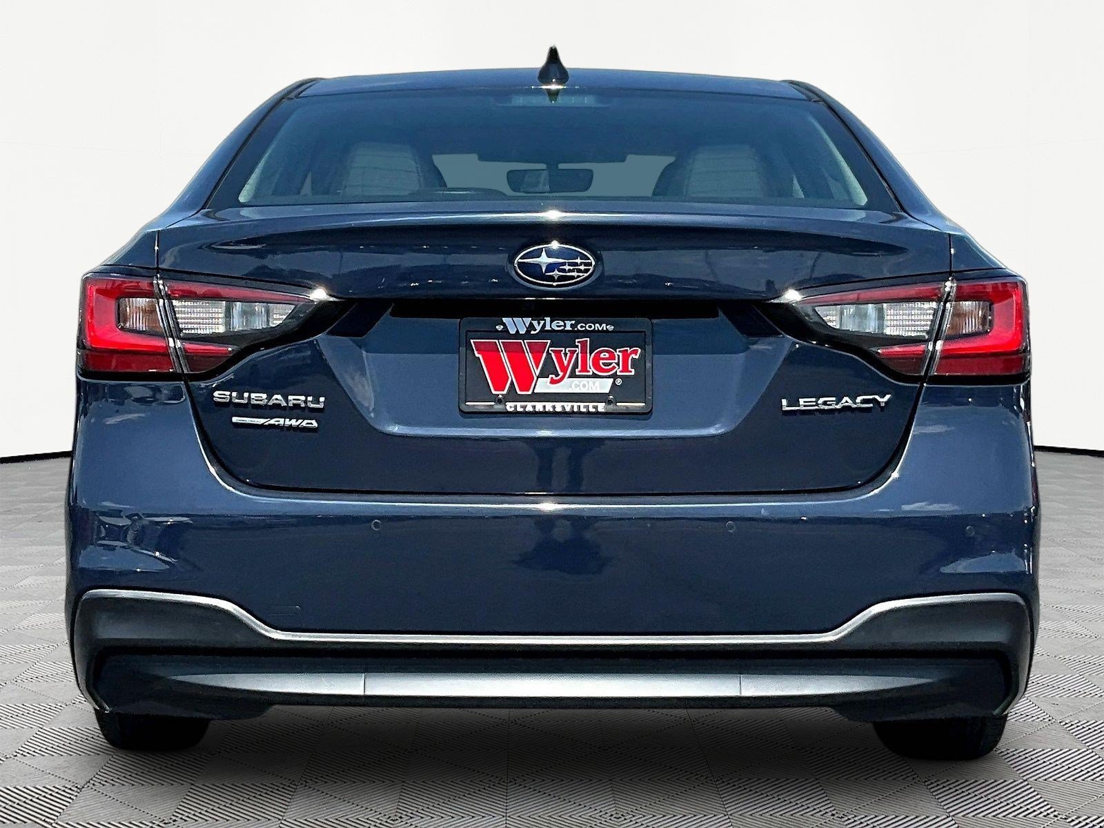 Used 2024 Subaru Legacy Limited AWD/4WD image 5