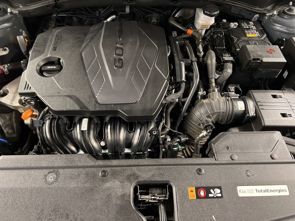 Used 2023 Kia Sportage LX image 30