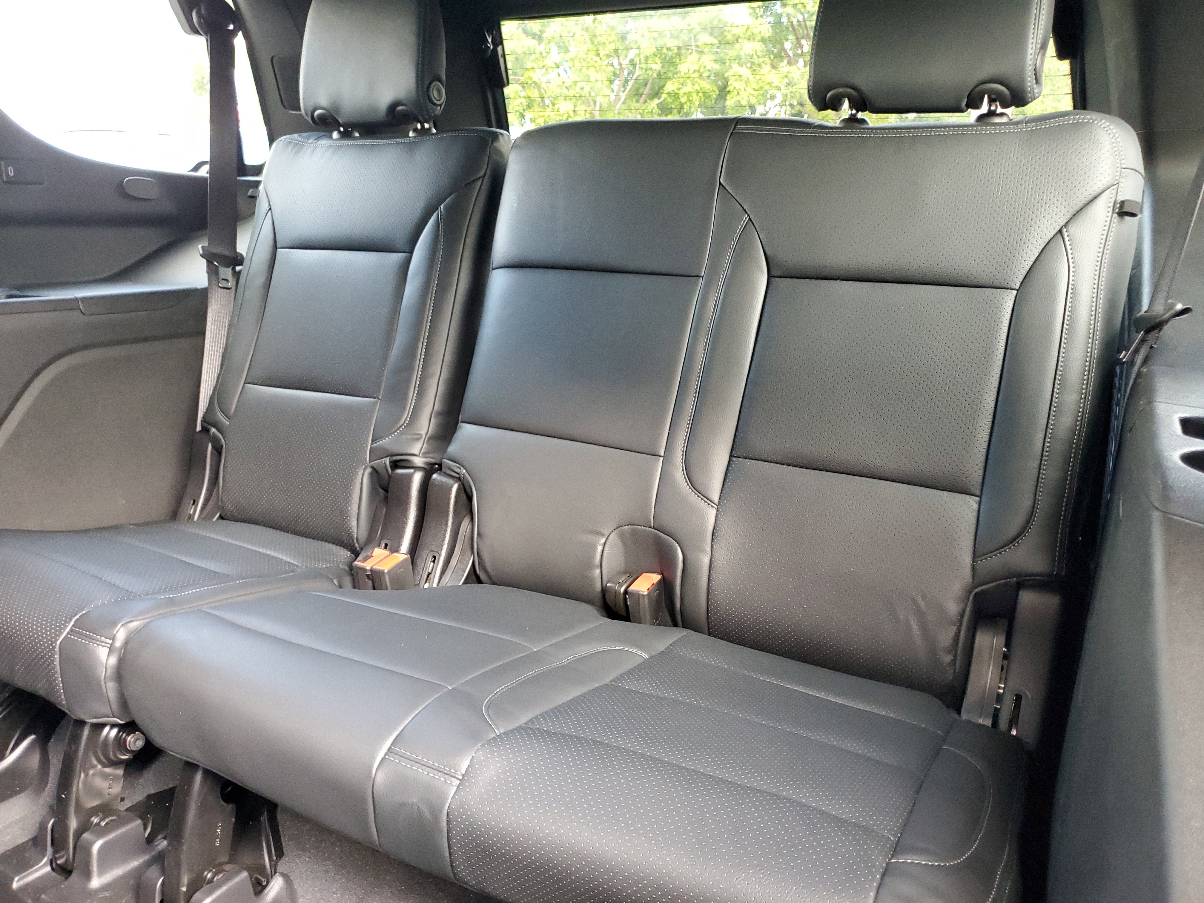 Used 2023 GMC Yukon SLE w/ Gmc Pro Safety Plus Package image 19