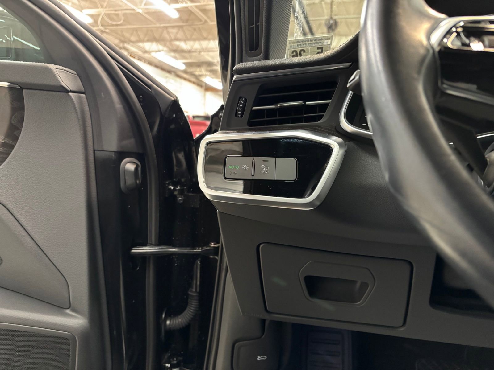 Used 2021 Audi A6 2.0T Premium image 16