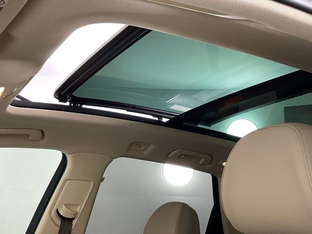 Used 2016 Audi Q5 3.0T Premium Plus w/ Technology Package image 11