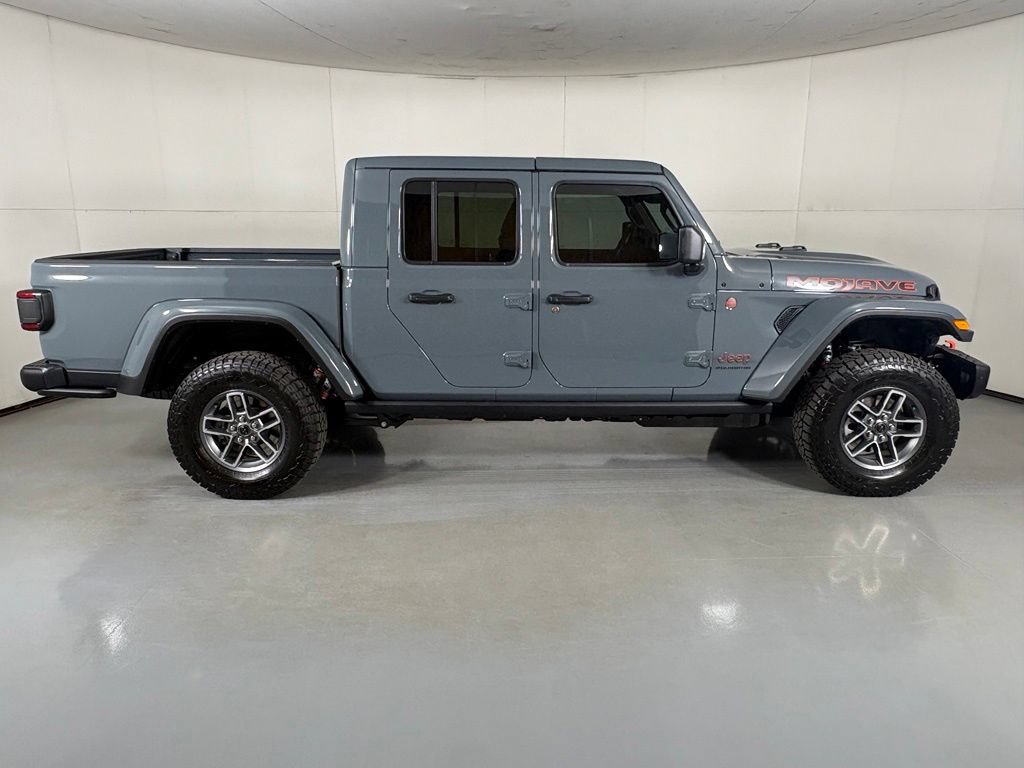 New 2026 Jeep Gladiator Mojave AWD/4WD image 9