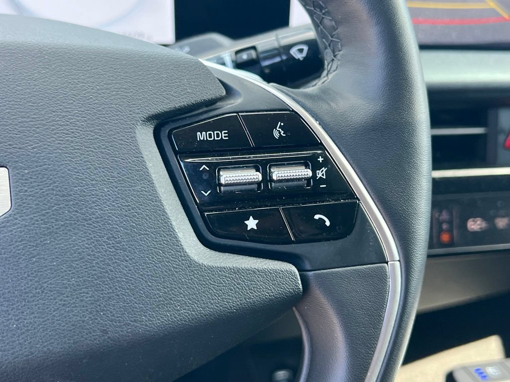 Certified 2024 Kia EV6 Wind w/ Wind Technology Package AWD/4WD image 22