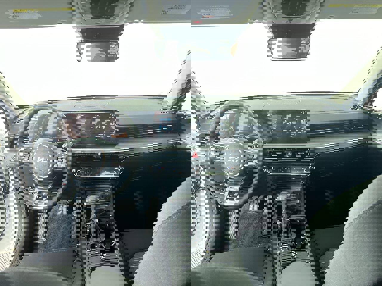 New 2026 Kia K5 LXS image 29