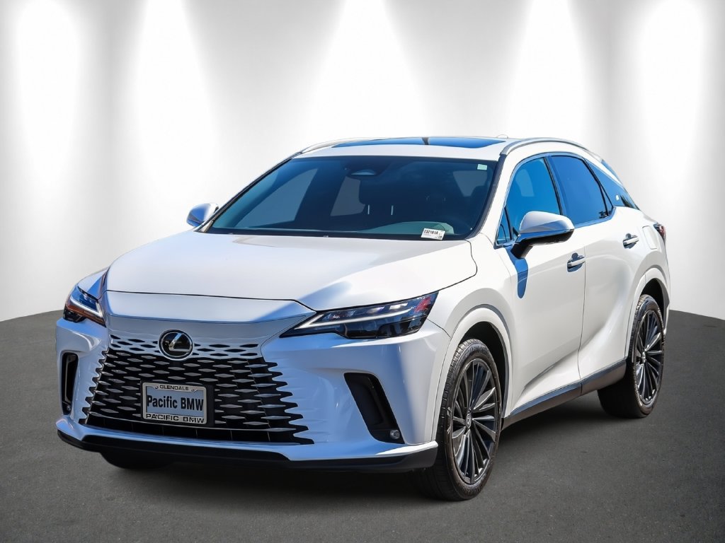 Used 2024 Lexus RX 350 Premium w/ Convenience Package FWD image 3