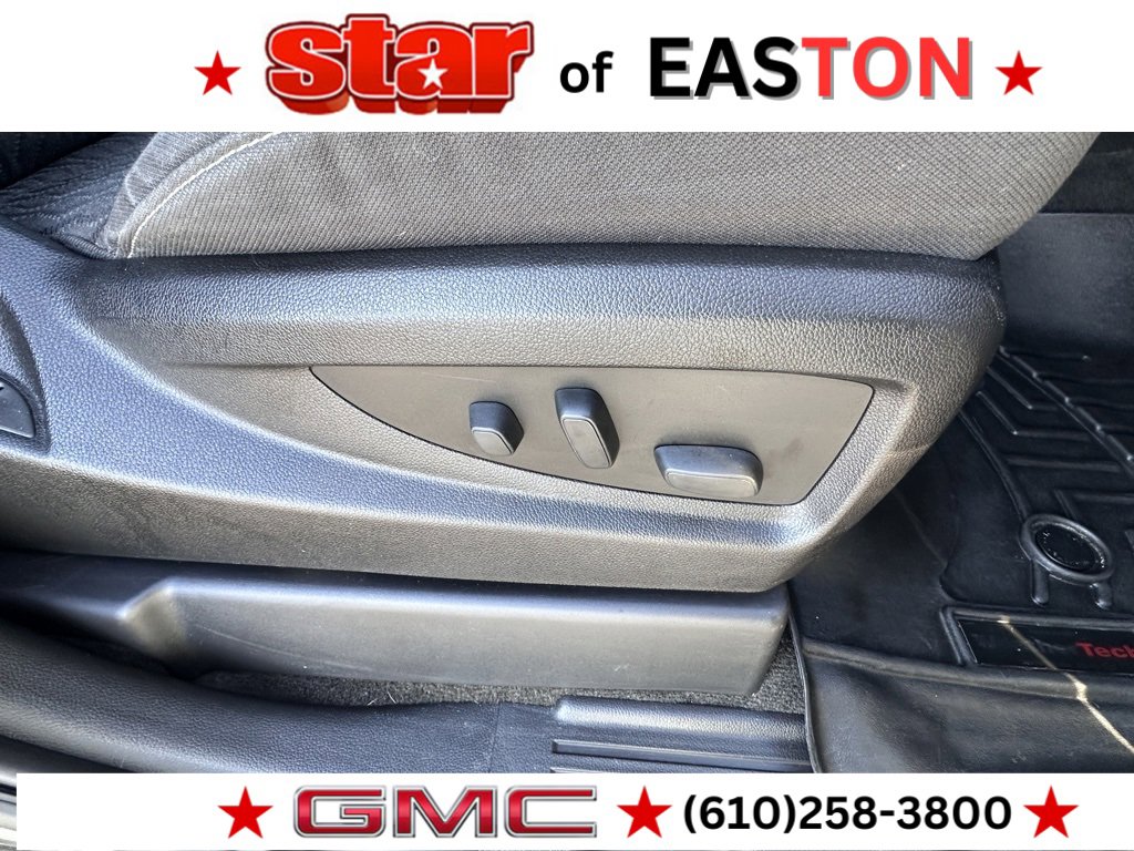 Used 2018 GMC Yukon XL SLE w/ SLE Value Package image 10