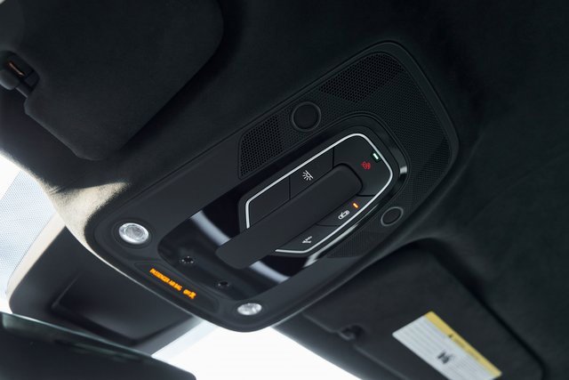 Used 2025 Lamborghini Urus SE image 83