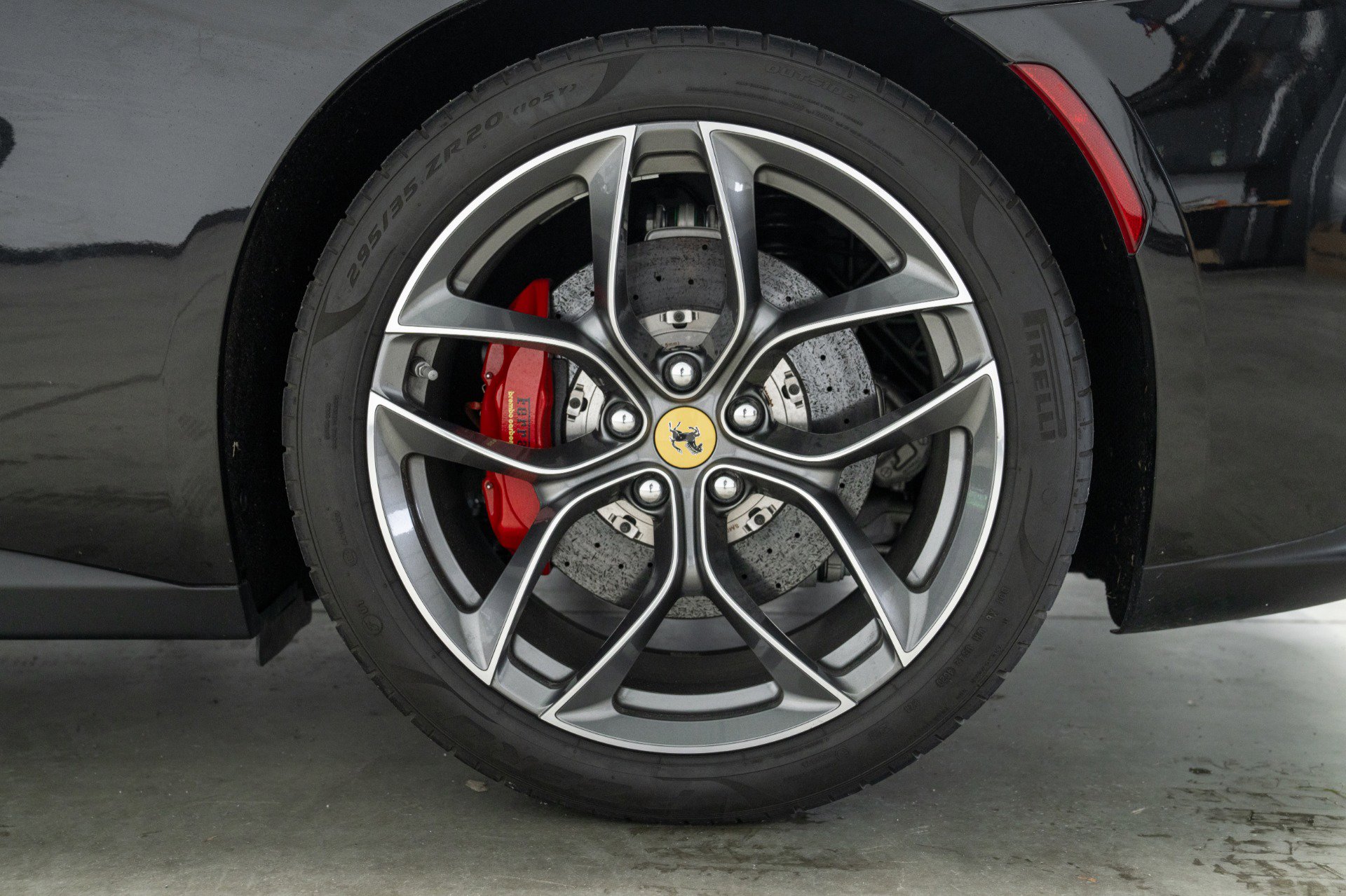 Used 2020 Ferrari GTC4Lusso T RWD image 10
