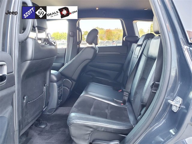 Used 2018 Jeep Grand Cherokee Altitude image 9