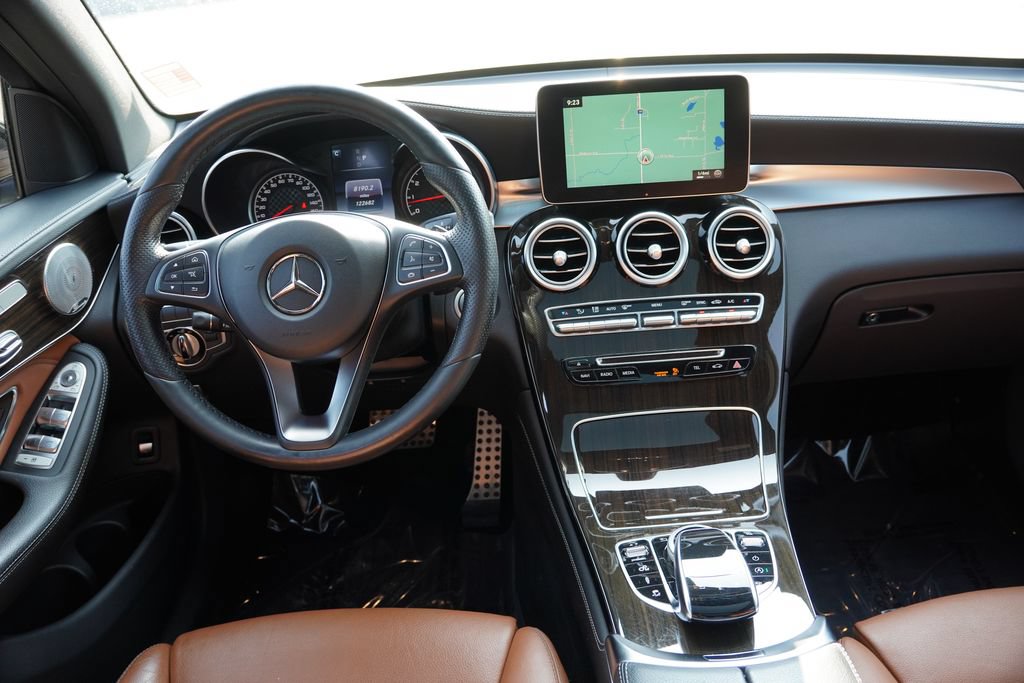 Used 2017 Mercedes-Benz GLC 43 AMG 4MATIC image 20