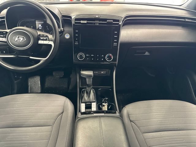 Used 2023 Hyundai Santa Cruz SEL w/ Cargo Package AWD/4WD image 2