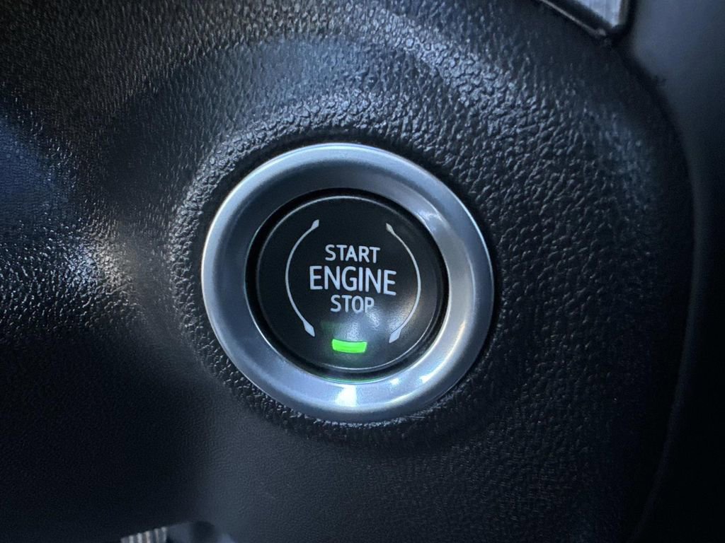 Used 2022 GMC Sierra 1500 AT4 w/ AT4 Premium Package image 38