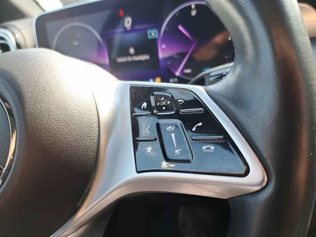 Used 2023 Mercedes-Benz GLC 300 4MATIC image 18