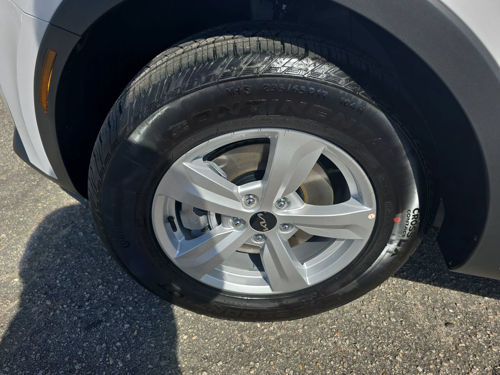 New 2026 Kia Sorento LX FWD image 34